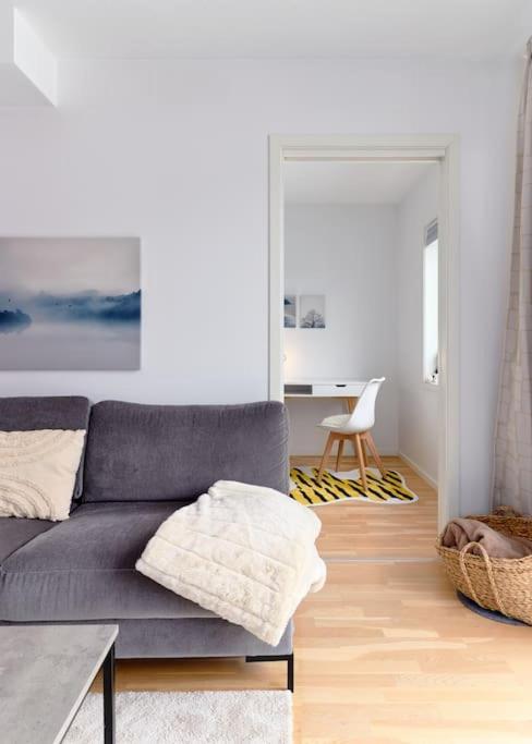 Bergen'S Finest: Sleek Oasis With Two Bedroom Εξωτερικό φωτογραφία
